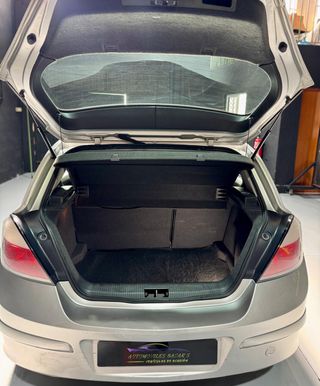 OPEL Astra 1.7 CDTi Cosmo 100 CV
