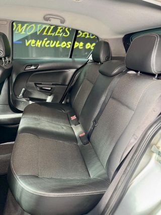 OPEL Astra 1.7 CDTi Cosmo 100 CV