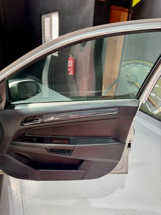 OPEL Astra 1.7 CDTi Cosmo 100 CV