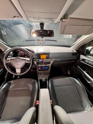 OPEL Astra 1.7 CDTi Cosmo 100 CV