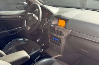 OPEL Astra 1.7 CDTi Cosmo 100 CV
