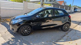 Mazda 2 2008
