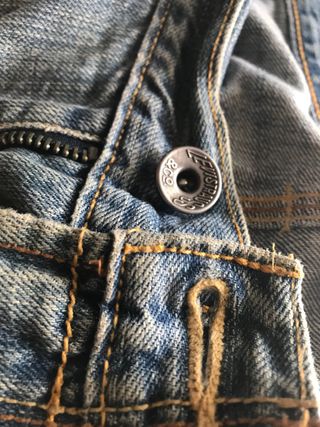 Pantalón Levis original talla 36 x 30