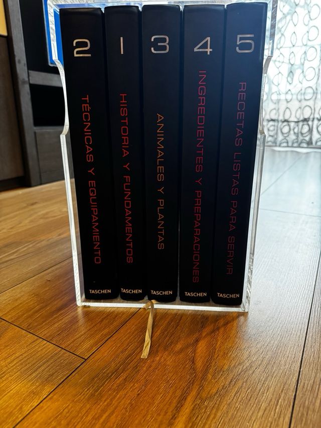 colección de libros de cocina