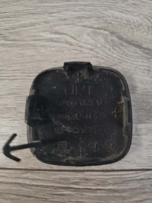 Tapa enganche trasera Toyota Corolla