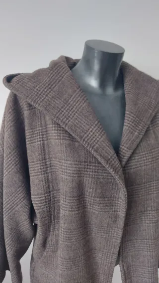 Chaquetón de lana a cuadros talla M