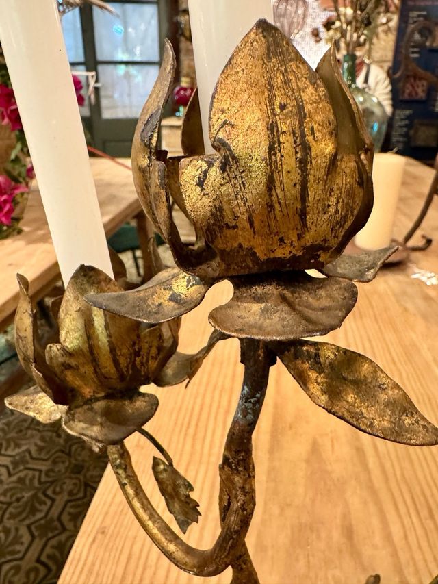 Candelabro forja antiguo , pam de oro