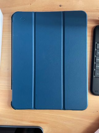 iPad blu di decima generazione + Apple Pencil