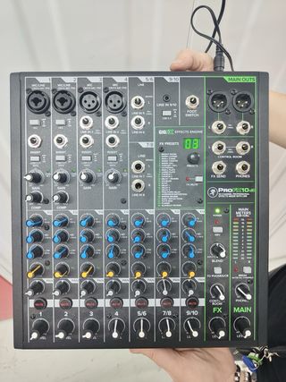 Mesa  Mackie PROFX10 v3