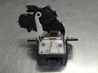CERRADURA MALETERO / PORTON MAZDA 3 BERLINA / SED