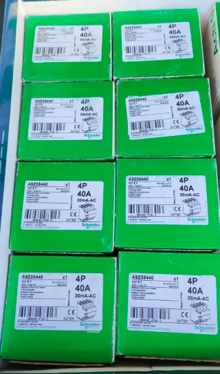 Interruptor Diferencial Schneider A9Z05440 4P 40A