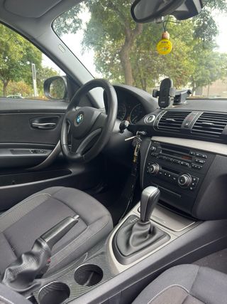 BMW Serie 1 2011 Automático Etiqueta C✅