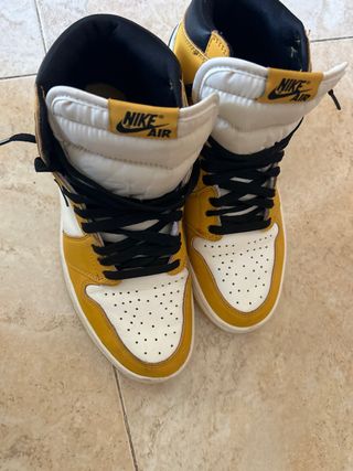 Zapatillas Nike Air Jordan 1 Amarillo