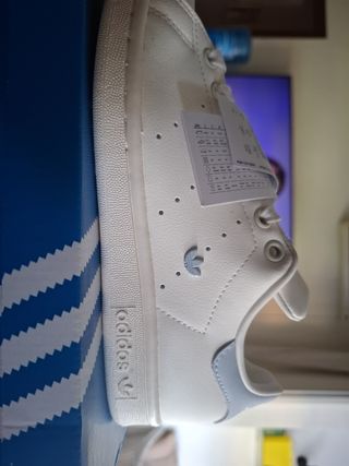 Tenis