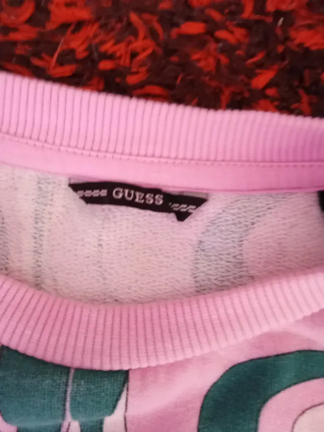 Sweatshirt Guess Rosa e Verde Tamanho M