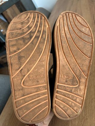Sandalias Hoff negras con detalle verde
