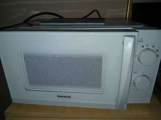 Microondas Taurus Blanco