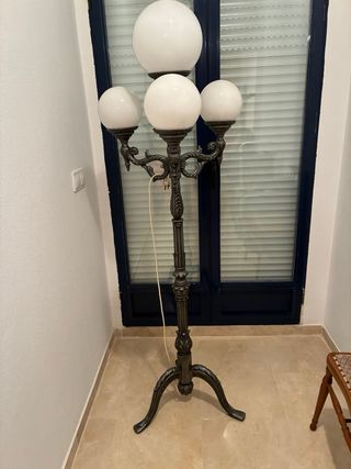 Lámpara Hierro Macizo 4 Globos