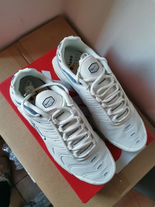 Nike Air Max Plus 44 EU Nuove