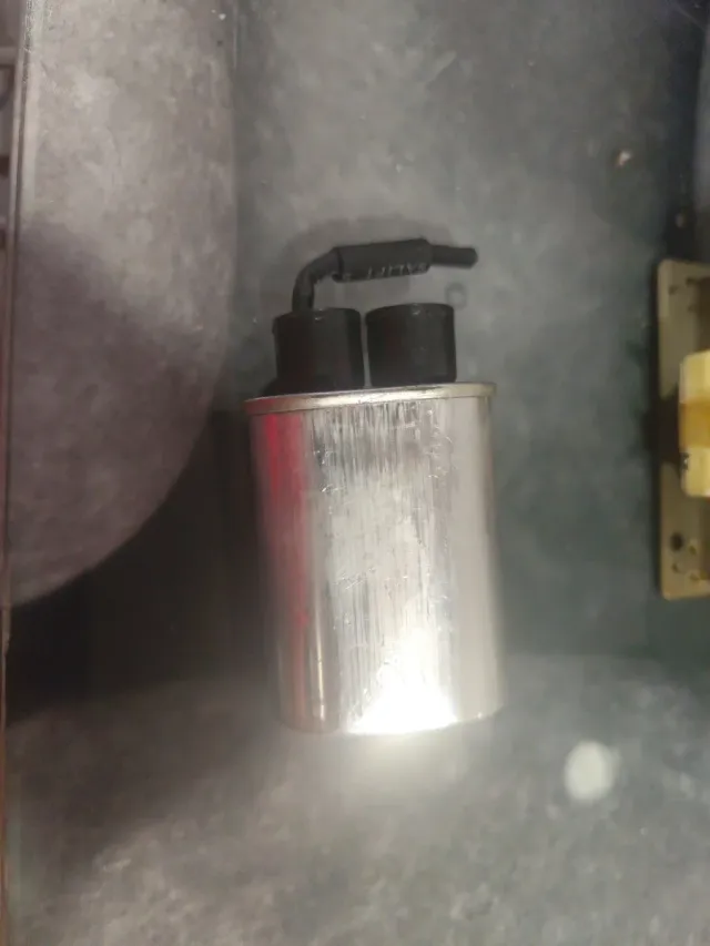 Capacitador Microondas MWOC