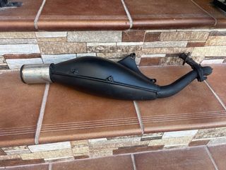 Tubo de escape Piaggio 50cc