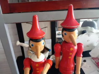 Pareja de Pinochos de madera antiguos