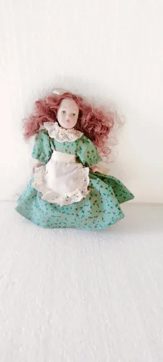 Bambola ceramica vintage