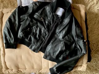 Cazadora Bomber Cuero Negra Bershka