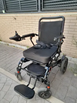 Silla de ruedas eléctrica MedicalPro S600