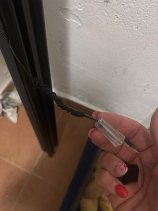 Finestra avvolgibile in PVC termico nero 1.10