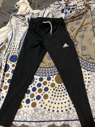 Pantalón Adidas chándal negro