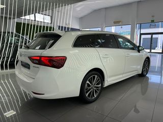 TOYOTA AVENSIS TOURING SPORTS 150D ADVANCE 143CV