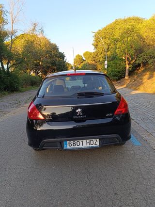 Peugeot 308 2011
