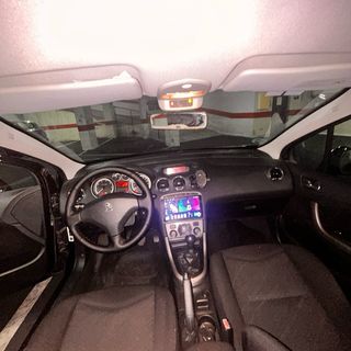 Peugeot 308 2011