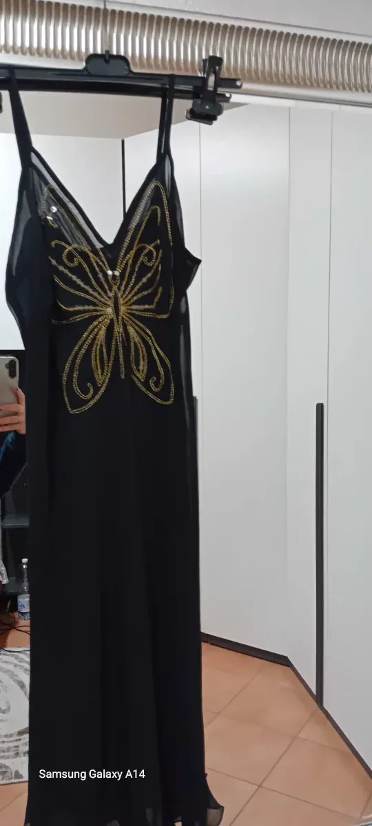 Intimissimi camicia da notte nera con farfalla oro