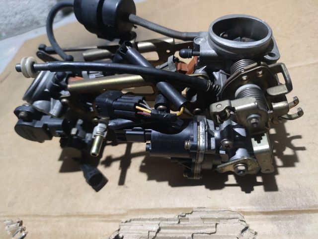 Cuerpo Inyección Suzuki SV 650 Completo