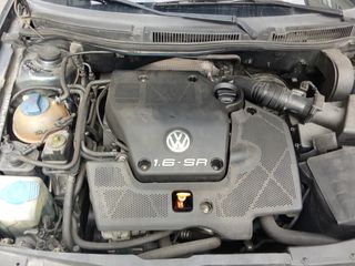 Volkswagen Golf 1.6