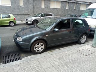 Volkswagen Golf 1.6
