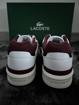Zapatillas Lacoste Lineshot Blancas y Rojas
