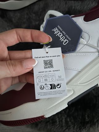Zapatillas Lacoste Lineshot Blancas y Rojas