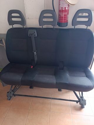 Asientos traseros 3 plazas