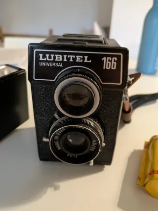 Lubitel 166 Universal macchina fotografica + rulli