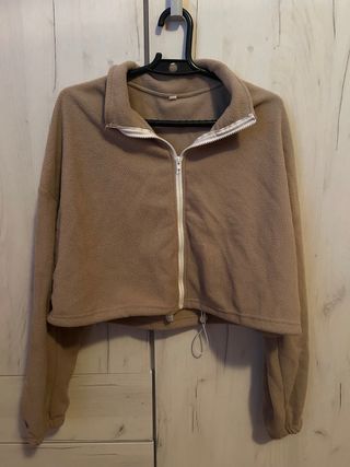 Chaqueta beige oversize