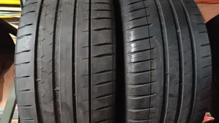 4 Neumáticos 235/40/18 95Y Pilot Sport