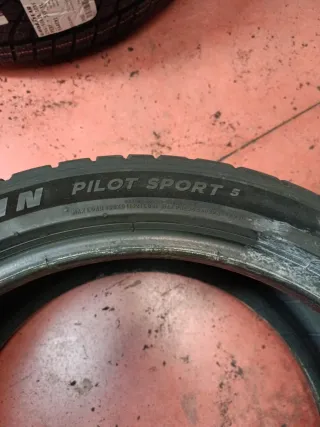 4 Neumáticos 235/40/18 95Y Pilot Sport 5
