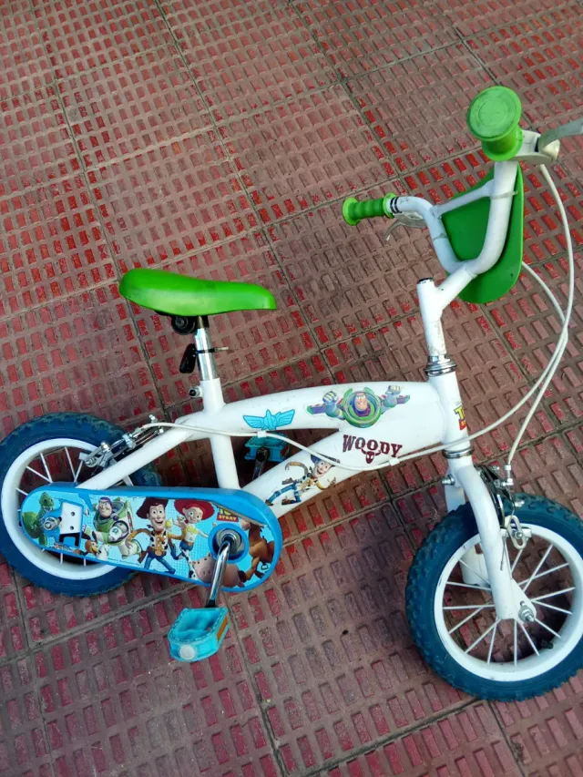 Bicicleta infantil Toy Story Woody