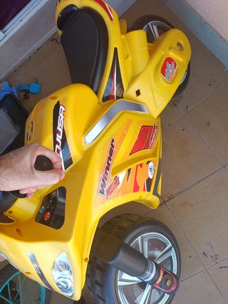 Moto correpasillos INJUSA WINNER XL