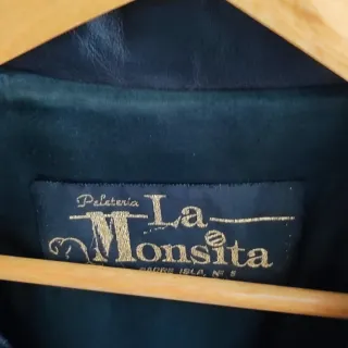 Chaqueta de Piel Negra