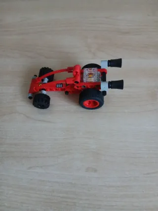 Lego Technic Auto Rosso