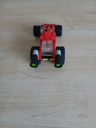 Lego Technic Auto Rosso